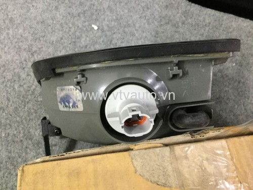 Đèn xi nhan trước bên phải Mercedes_Benz MB100