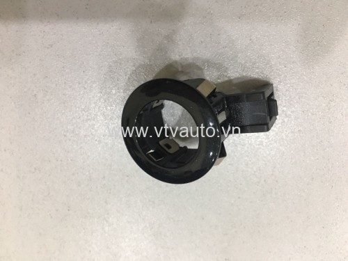 Nắp chụp cảm biến lùi Toyota Fortuner