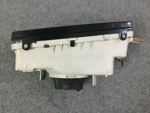 Đèn pha bên phải Nissan Bluebird U11, 1988-1991