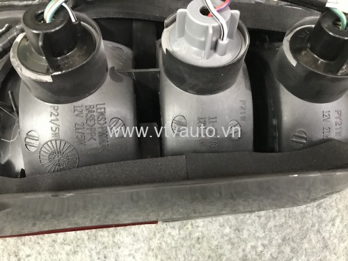 Đèn hậu phải Toyota Zace 1998