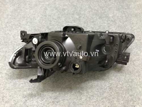 Đèn pha phải Mazda 323, 2001-2004