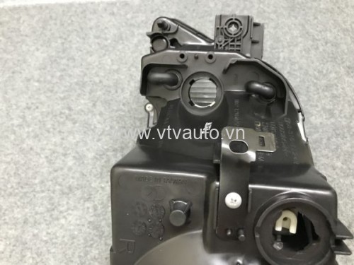 Đèn pha phải Mazda 323, 2001-2004
