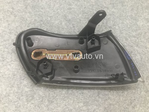 Đèn xi nhan trái Toyota Corolla