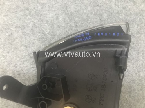 Đèn xi nhan trái Toyota Corolla