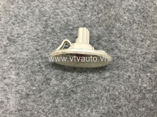 Đèn xi nhan tai xe Mazda 323, 2000