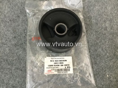 Cao su chân máy bên phải Mazda 626