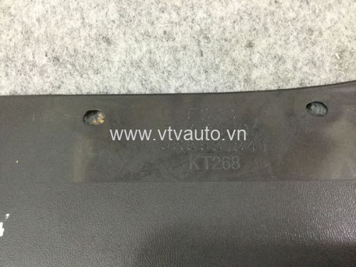 Chắn bùn bánh trước Ford Ranger 2003-2011