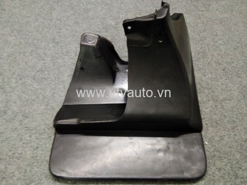 Chắn bùn bánh xe sau phải Toyota  Land  Cruiser 