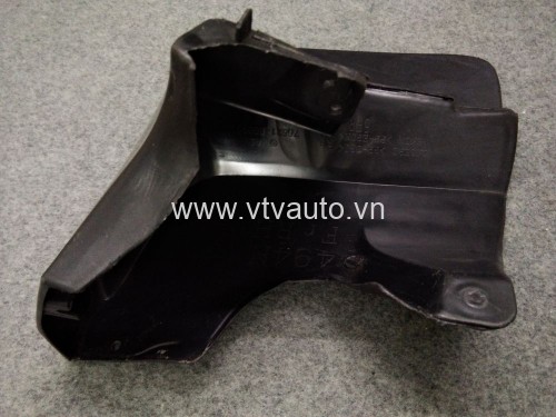 Chắn bùn bánh xe sau phải Toyota  Land  Cruiser 