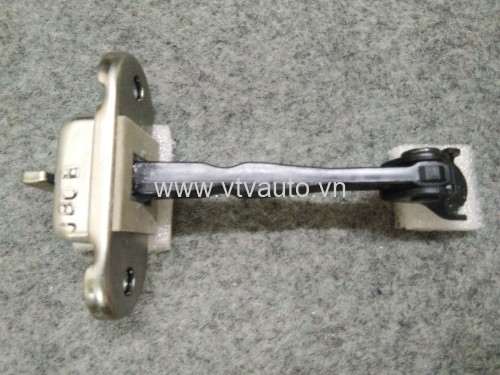 Hãm cửa (Hạn chế cửa, dẫn hướng cửa) sau trái Hyundai Grand I10
