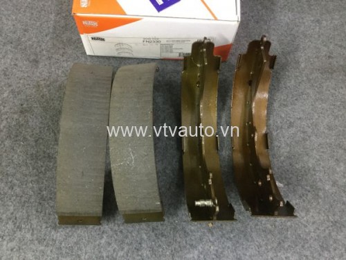 Bộ má phanh sau Toyota Hiace 1995-2002