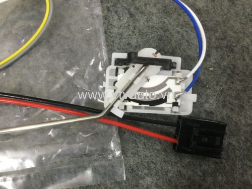 Cảm biến báo xăng Daewoo Nubira