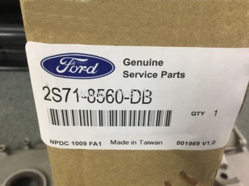 Mặt bích mặt máy Ford Focus 1.8, 2011 Hatback số tự động