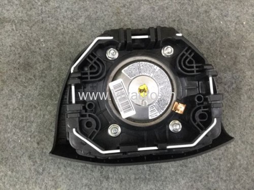 Túi khí chính Ford Focus 1.8, 2011 Hatback số tự động
