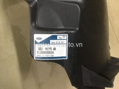 Chắn bùn lòng dè bên trái Ford Focus 1.8, 2011 Hatback số tự động