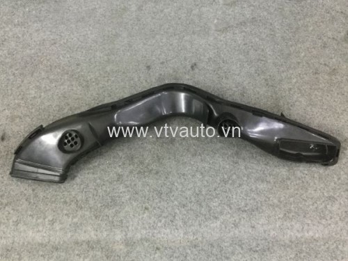 Ống hút khí nạp đoạn 1 Ford Focus 2008-2012