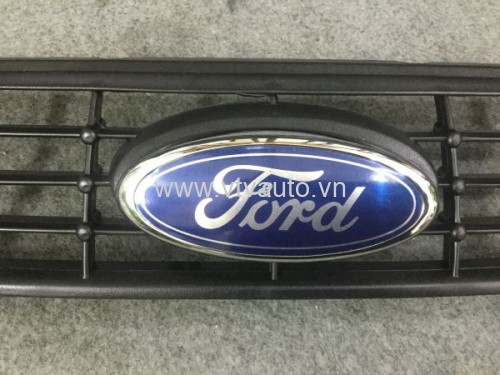 Ca lăng gồm lô gô Ford Focus 2008-2012