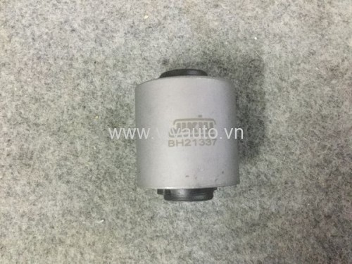 Cao su càng sau nhỏ Toyota Fortuner 2008-2015