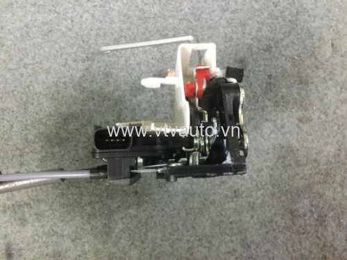 Khoá ngậm trước trái Kia Morning 1.0, 3 máy, 2012-2015