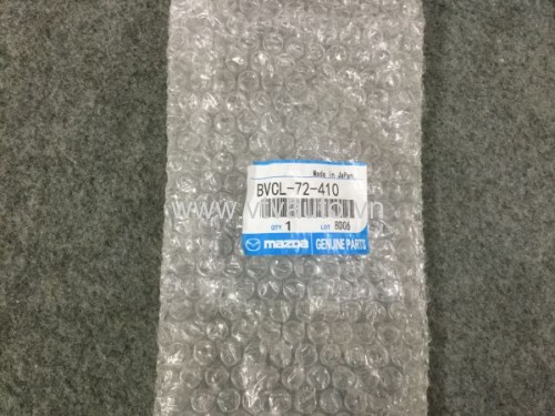 Tay mở ngoài sau phải Ford Laser 2002