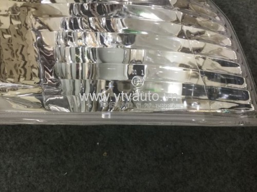 Đèn xi nhan bên phải Toyota Corolla 1997-2001