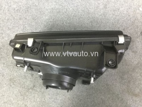 Đèn pha bên trái Isuzu Hilander 2002-2007
