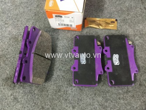 Bộ má phanh trước Toyota Hilux 2007-2012
