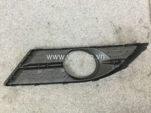 Ốp đèn gầm phải Hyundai Avante 2012-2015