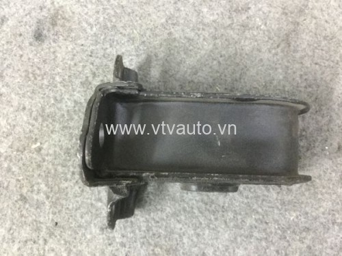 Chân máy đầu két nước Honda Accord 1990-1993