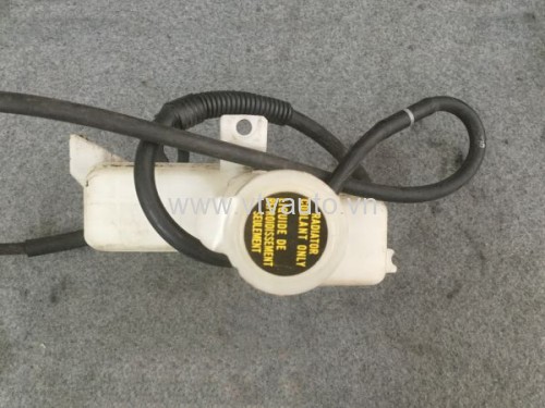 Bình nước phụ bãi Mazda 626, 2001-2004