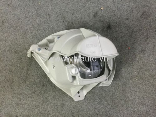 Đèn gầm + ốp bên phải Toyota Fortuner 2008-2011