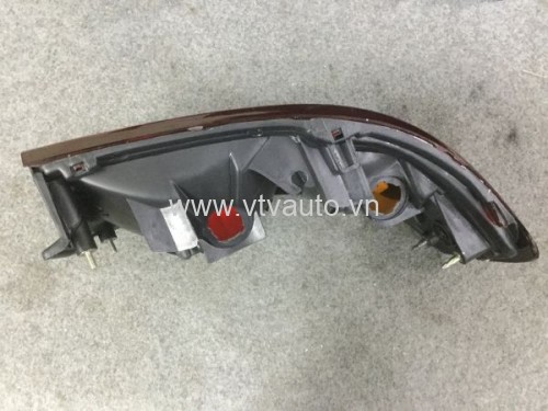 Đèn hậu ngoài phải Toyota Camry V6 , 1992-1996