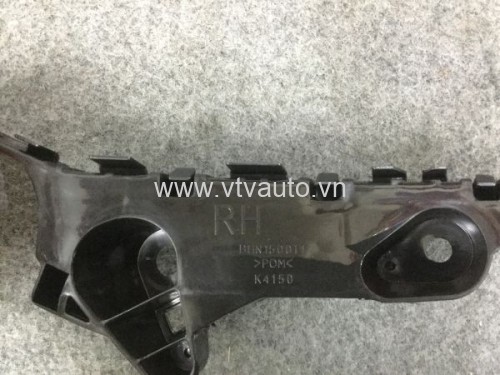 Phe cài cản trước phải Mazda 3, 2015-2018