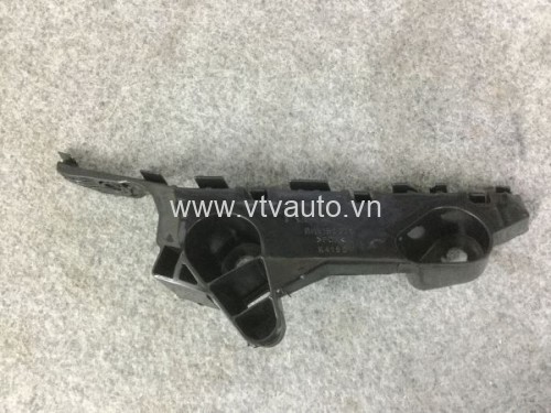 Phe cài cản trước phải Mazda 3, 2015-2018
