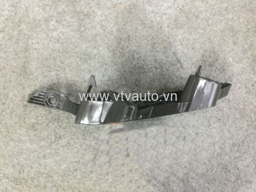 Phe cài cản trước trái Mazda 3, 2015-2018