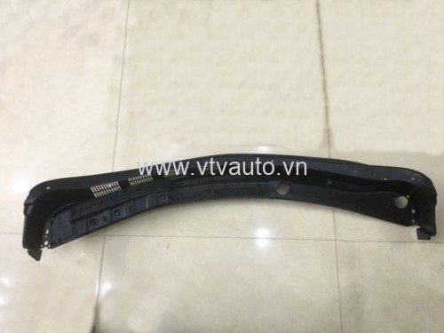 Ốp nhựa đen chân kính Hyundai Grand i10, 4 máy 2014-2016, số tự động