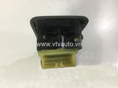 Công tắc lên kính tổng (liền ốp) bãi Toyota Camry 1995