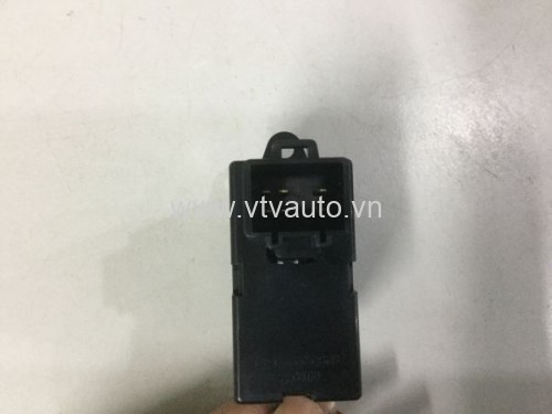 Công tắc lên kính đơn Ssangyong Musso 2001-2006