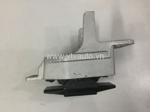 Chân máy bên hộp số Daewoo Nubira 1.6