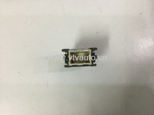 Công tắc lên kính đơn Toyota Crown 1991-1995