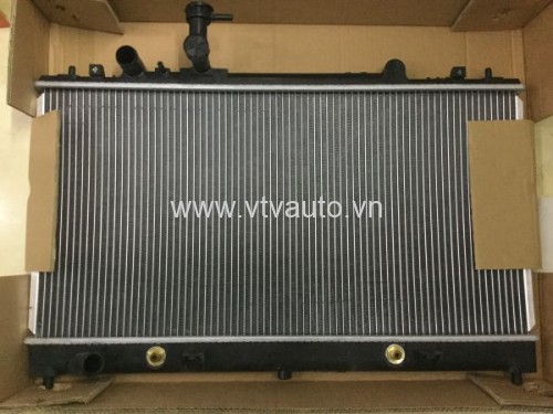 Két nước Mazda 6, 2004 số sàn