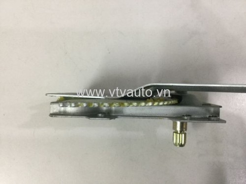 Compa lên kính sau trái Kia Pride CD5