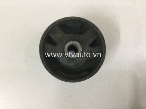 Chân máy dưới thước lái Toyota Corona 1992