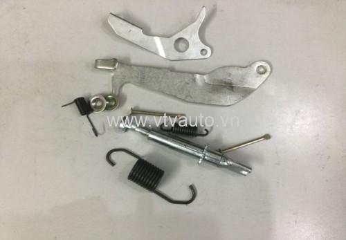 Tăng chỉnh phanh sau phải Mitsubishi Jolie