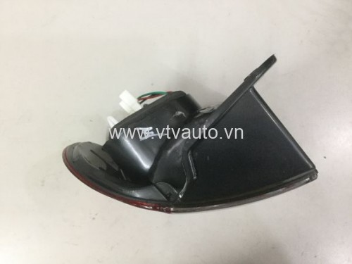 Đèn hậu ngoài trái Hyundai Starex 2001-2003