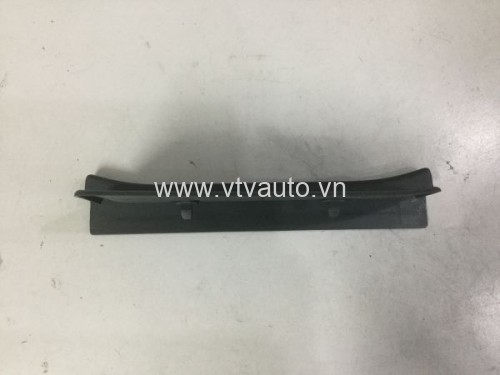 Ốp bậc lên xuống sau phải Suzuki Vitara 2002-2005