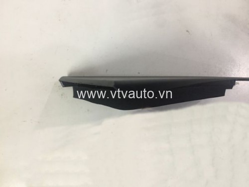 Ốp tam giác cửa sau phải Daewoo Nubira