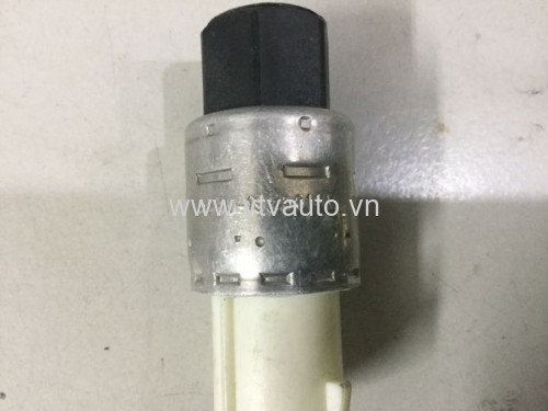 Van áp suất điều hòa Ford Escape 3.0, 2002