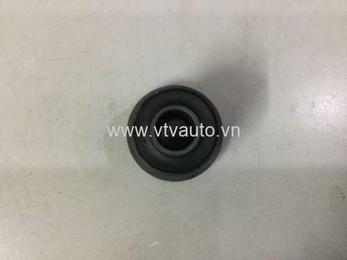 Cao su càng A trên nhỏ Toyota Hiace 1992-2005