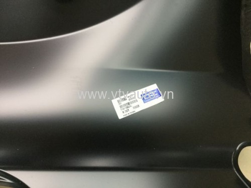 Tai xe trước trái Toyota Corolla Altis 2014-2017
